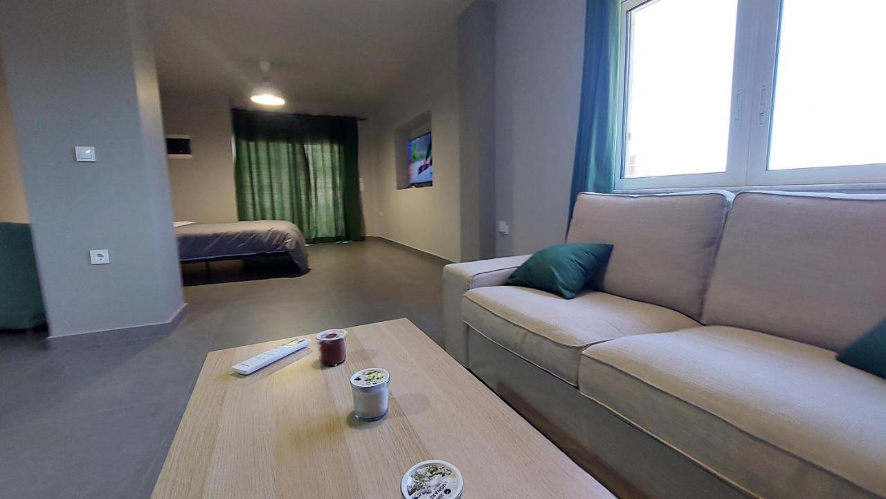 Jimmy'S Place Artemida  Dış mekan fotoğraf